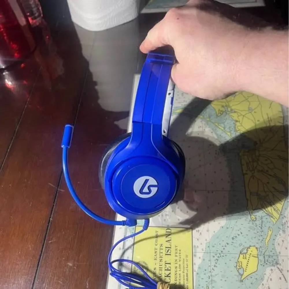LucidSound LS10X Wired Gaming Headset for Xbox Series XS,Xbox one Shock Blue